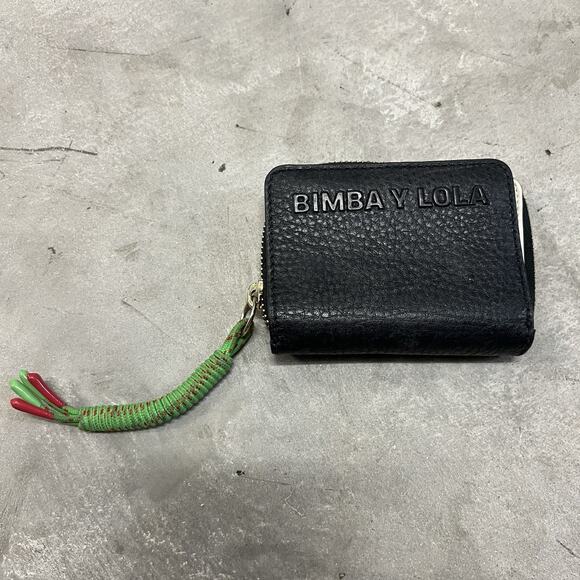 Bimba y Lola Black Wristlet Wallet Card Coin Purse Nylon Logo Strap Lightweight - Picture 1 of 6